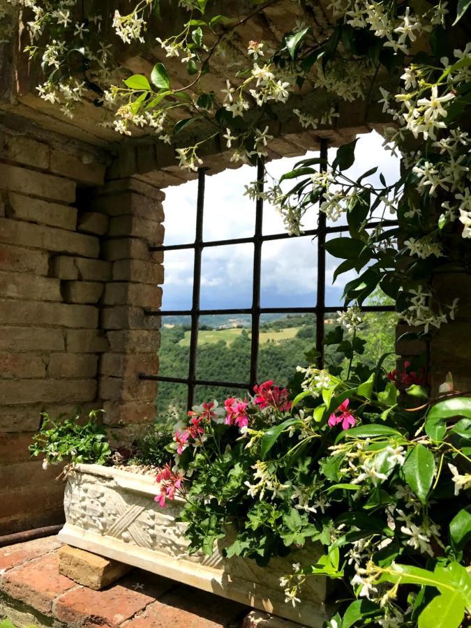 Il Borgo Di Olive Hotel Sismano Екстериор снимка